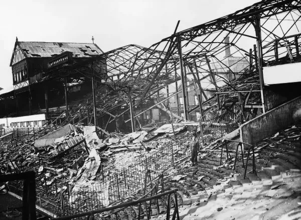 Football after the ruins of WW2